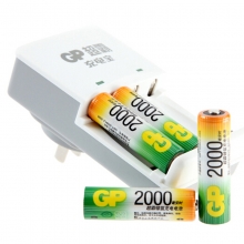 超霸（GP）2000毫安4粒+充电器 充电套装 可充5号7号